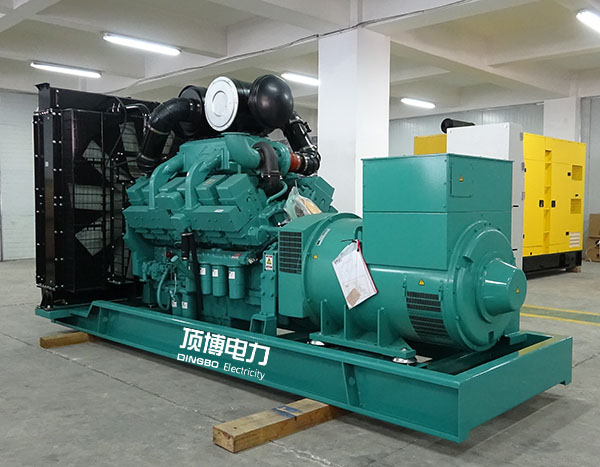 頂博V型12缸720KW重慶康明斯柴油發(fā)電機組（型號：KTA38-G2A）主要技術參數(shù)