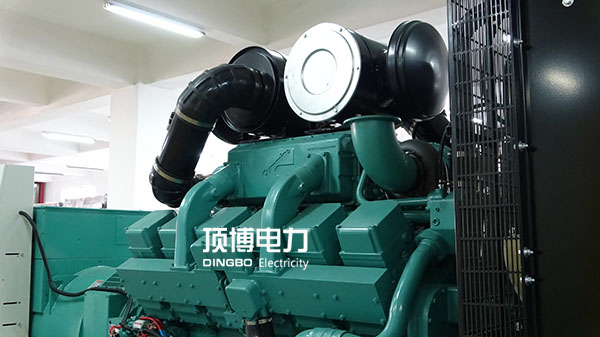 康明斯QSK60系列柴油發(fā)電機組質量可靠，性能卓越！